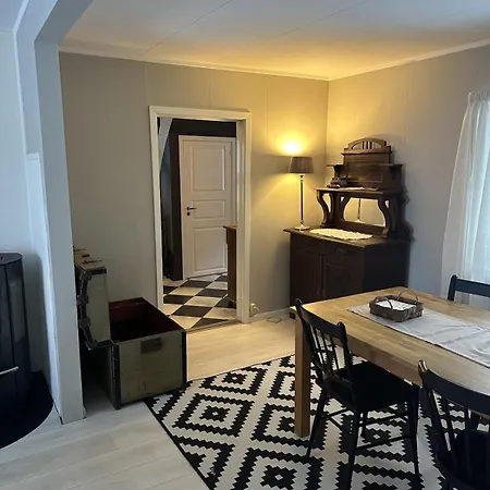 Comfortable House In Gryllefjord Senja