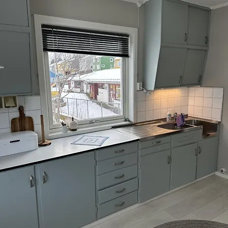 Comfortable House In Gryllefjord Senja