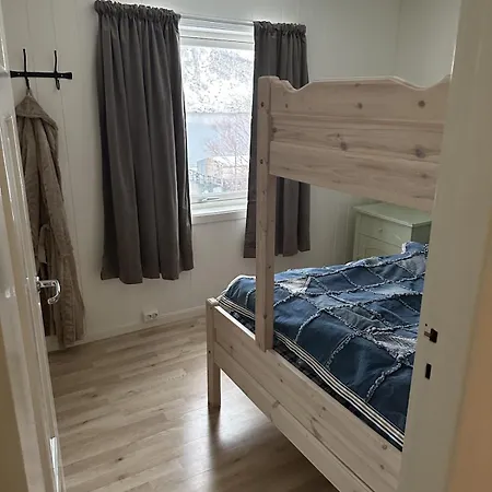 Feriehus Comfortable House In Gryllefjord Senja